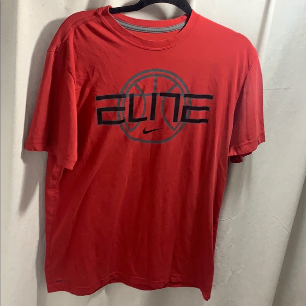 Nike elite dry fit T-shirt size large